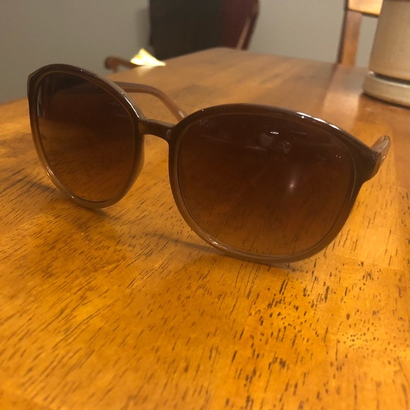 Fossil Accessories - Fossil Large Rounded Brown Sunglasses
